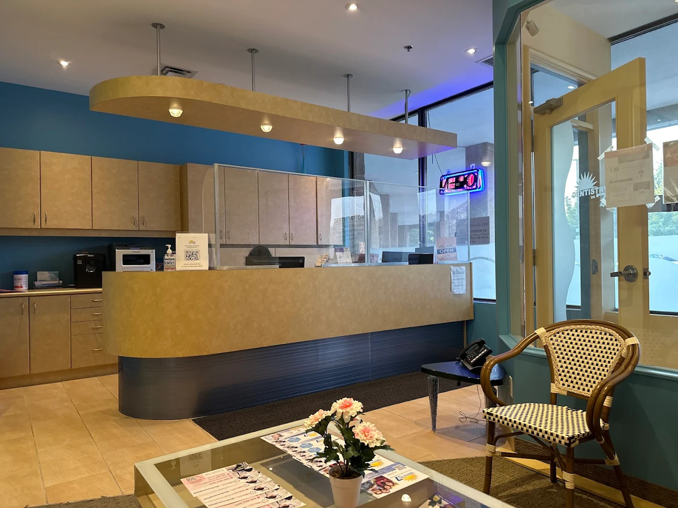 Dentistry on 7 dental clinic in Markham - Photo 1